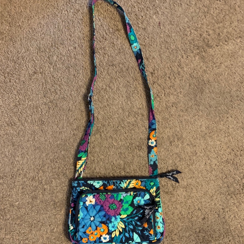 Vera Bradley purse in midnight blues